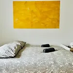Cosy & Central Apartment