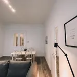 Big Nice Family Apartment Next To Hannovermarkt