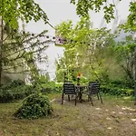 Sb Apartment In Lively Area