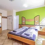 Cozy Apartment In Lively Area