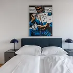 Luxus Ueber Den Wolken, 18. Stock Mit Klimaanlage Und Garage