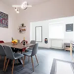 New Shalalaliving Vienna Spacious Home For Family & Friends