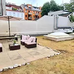 Wiener Buddha Style Flat With Inner Garden- Maerzstrasse City Apartments