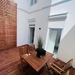 Zeus Design Apartment Schlosspark Schoenbrunn