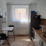 Pal\'S Favoriten Apartment