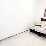 Private Room In Shared Apartment Pr4-9