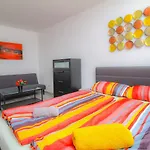 Private Triple Bedroom In Shared Apartment Dw171-4