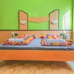 Economic 2Sb Apartment In Lively Area