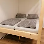 Feine Wohnung Direkt Am Yppen- Und Brunnenmarkt