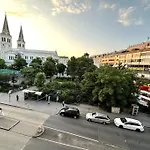 Cityzen Haven: Airbnb Delight