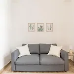 Xxxl Bed/ Free Parking/ Central