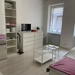 Huetteldorf Apartment Vienna