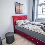 Private Room In Shared Apartment Pr3