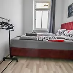 Private Room In Shared Apartment Pr3