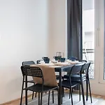 Flat2Go Modern Apartments - Harmony Of City And Nature