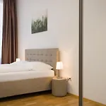 Deluxe Apartments Pasetti