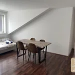 Default Schweidlgasse Top 23