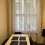 Quiet And Cozy Apartment In The City Center