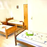 Apartment & Monteurzimmer