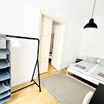 Best Location - Cozy City Centre Apartment
