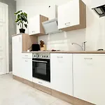 Boutique Apartment At Famous Vienna Kutschkermarkt