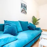 Home Like 2Br Apt Near Wien Penzing