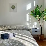 Sunny & Calm 45 M2 Apartment