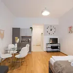 My City Apartment Vienna- One Bedroom
