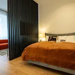 2-Rooms Apartment 10 Min Away From City Center