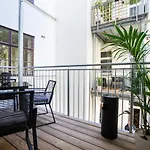 Central Brand-New Apartment With A Patio