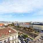 Bernhards Apartment Stadthalle - Klima & Terrasse