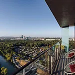 Design Apartment With Amazing View Over Vienna 2