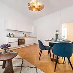 Smile Apartments Doebling
