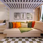 Market Compact Retreat
