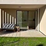Modern Studio Gardenia_Gartenwohnung Alte Donau