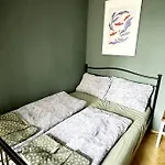 Ruhige & Grosse Altbauwohnung 7Min Zum Zentrum