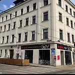 Klimatisiertes Dachgeschoss City Apartment In Zentrum Wiens