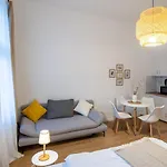 Vienna My City Apartment Bright Room