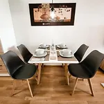 Vienna Green - Modern New Apartment, Old Danube