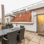 „Royal Loft View“ Rooftop Naehe Stadtzentrum