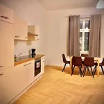 Wiedner Apartments