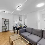Vienna Chic Residences #King Suite #Brand New#