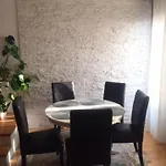 D&E Apartments