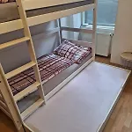 Simple Room Private Apartment
