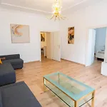 Belvedere Palace Apartment