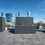 Smart Studio With Terrace By Hm