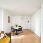 Smart Studio With Terrace By Hm