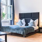 Pleasant 2Br Apt- Near Train Station Hetzendorf