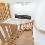 Antikes Und Luxurioeses Apartment Mit Sauna