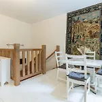 Antikes Und Luxurioeses Apartment Mit Sauna